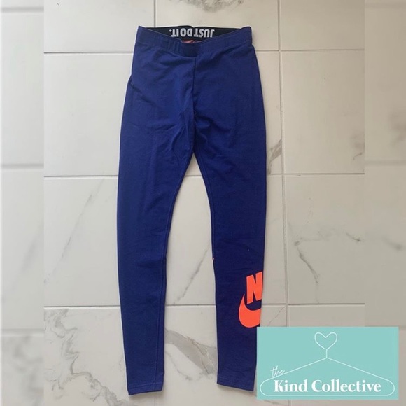 Nike Blue Logo Workout Leggings - Picture 2 of 4
